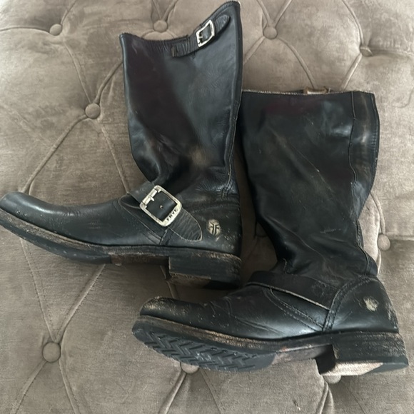 Frye black engineer boots 9.5 - Picture 3 of 8